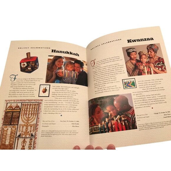 The 2004 Commemorative Stamp Yearbook United States Postal Service - Book Only - Picture 12 of 12